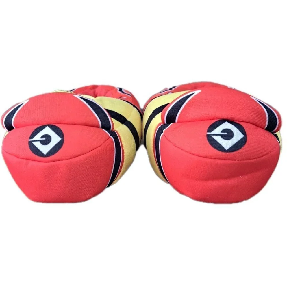 Universal Studios Dispicable Me 4 Children's Slippers Size 8-10